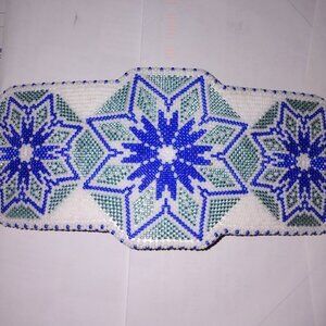 Large hair barrette it's about 6 in Long